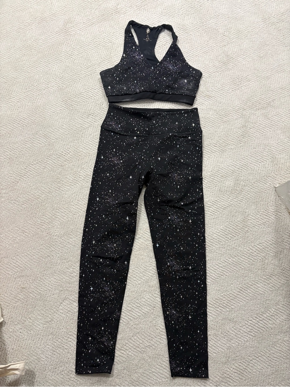 Women's workout set: Black Star Print High-Waist Leggings & Top yoga set